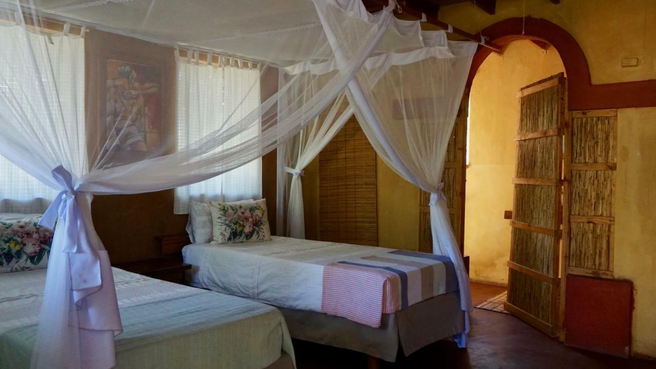 Turtle Cove Lodge And Yoga Shala Praia do Praia do Tofo Eksteriør bilde